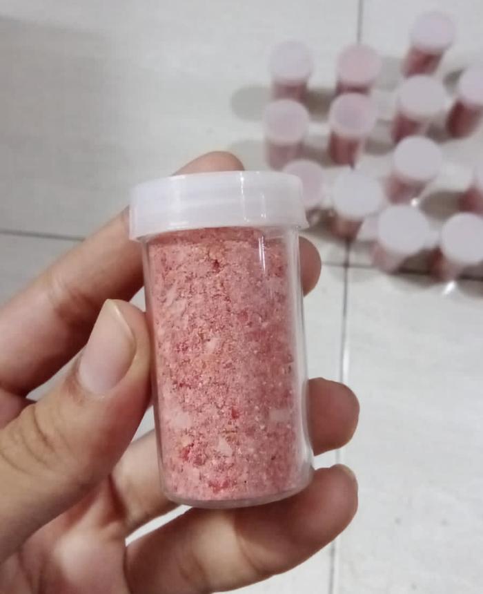 Gambar umpan pelet cacing bubuk umpan ikan mas Aroma wangi menarik ikan - botol30ml dari Ramai Pancing undefined Tokopedia