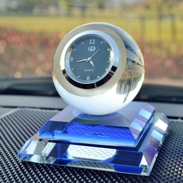 Gambar Jam Analog 3 in 1 Parfum Mobil Pajangan Mobil Jam interior dashboard - Biru dari AiyShan undefined Tokopedia