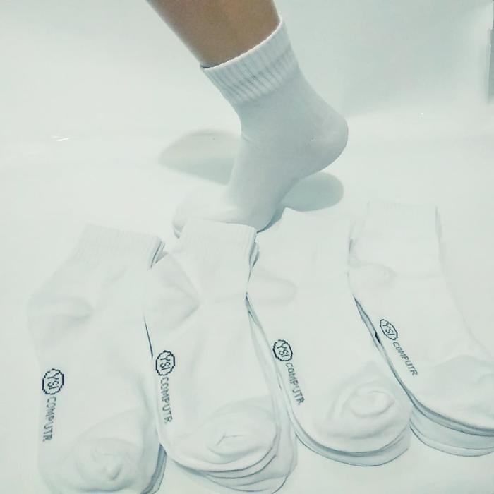 Gambar Kaos Kaki pria Pendek Putih Polos Isi 3 Pasang /Putri sock dari Putri Sock undefined Tokopedia