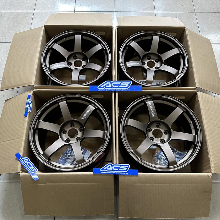 RAYS(レイズ) ボルクレーシング TE37サーガ SL 18×8.5J +45 5