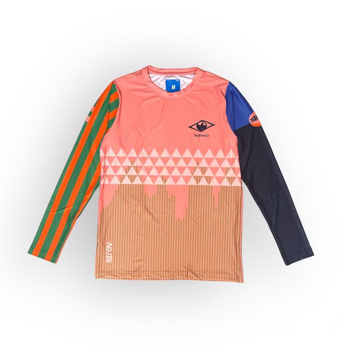 Gambar Stray x Sejukmata Cycling Adaptive T-Shirt Kaos Olahraga Unisex - Panjang, XXS dari Stray Sports Club undefined Tokopedia