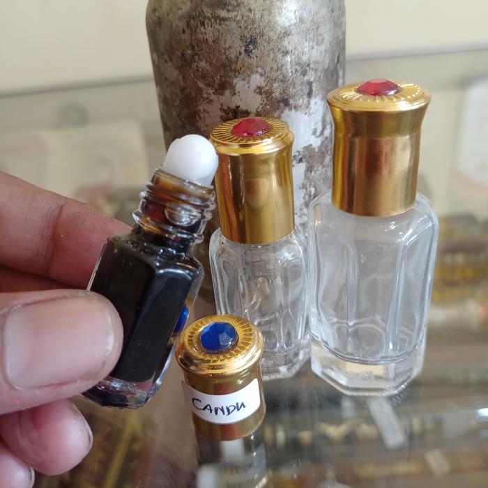 Gambar minyak madat can du hitam putih - Hitam, 12ml dari dewangi minyak ritual undefined Tokopedia