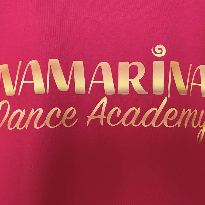 Gambar T-SHIRT NAMARINA DANCE ACADEMY 2023 (DEWASA) - Merah, S dari PIKAT KIOS undefined Tokopedia