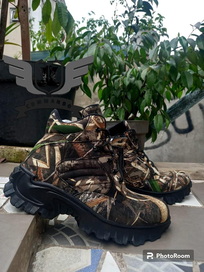 Gambar Sepatu safetyboots commando camo hunting terlaris murah 6 inci berburu - loreng, 38 dari SEPATU MOTEC undefined Tokopedia