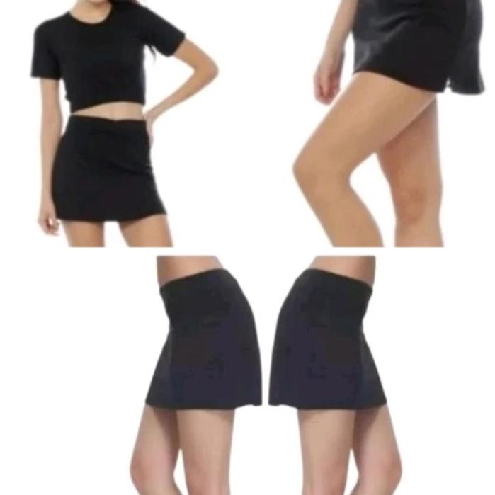 Gambar Rok Olahraga Wanita / Rok Pendek Sport - Hitam, L dari Grosir Baju Bandung RF undefined Tokopedia