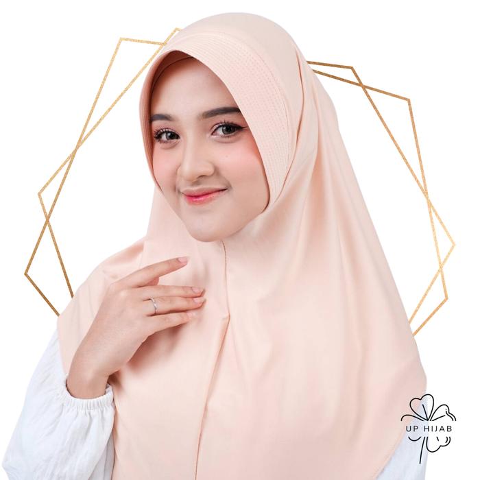 Gambar Sasa Bergo Hijab Olahraga (Sport) dengan PET - Cream dari UP HIJAB undefined Tokopedia