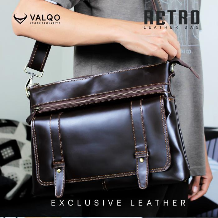 Gambar [VALQO] RETRO 14 inch Tas Kulit Sapi Tas Kerja Case Tempat Laptop Messenger Bag Sling Selempang Pria Wanita - Coklat Pull Up, 40 x 30 x 6 cm dari VALQO undefined Tokopedia