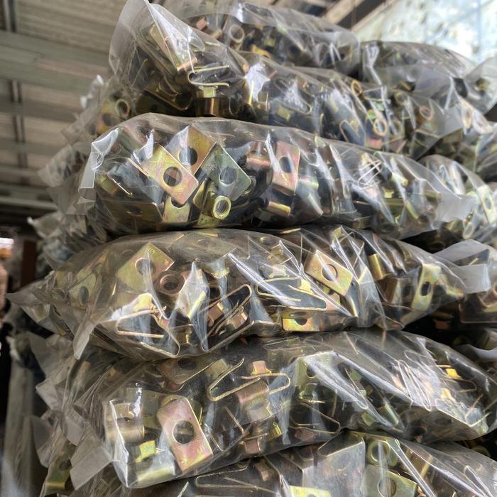 Gambar mur clip m6 / mur jepit knci baut 10 - Kuning dari Sinar baut dua putra undefined Tokopedia