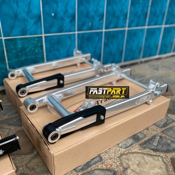 Gambar SWING ARM SUPERTRACK RX KING FIZ R TERBARU GEN 2 ORIGINAL - Silver, fiz r dari FastPartJogja undefined Tokopedia