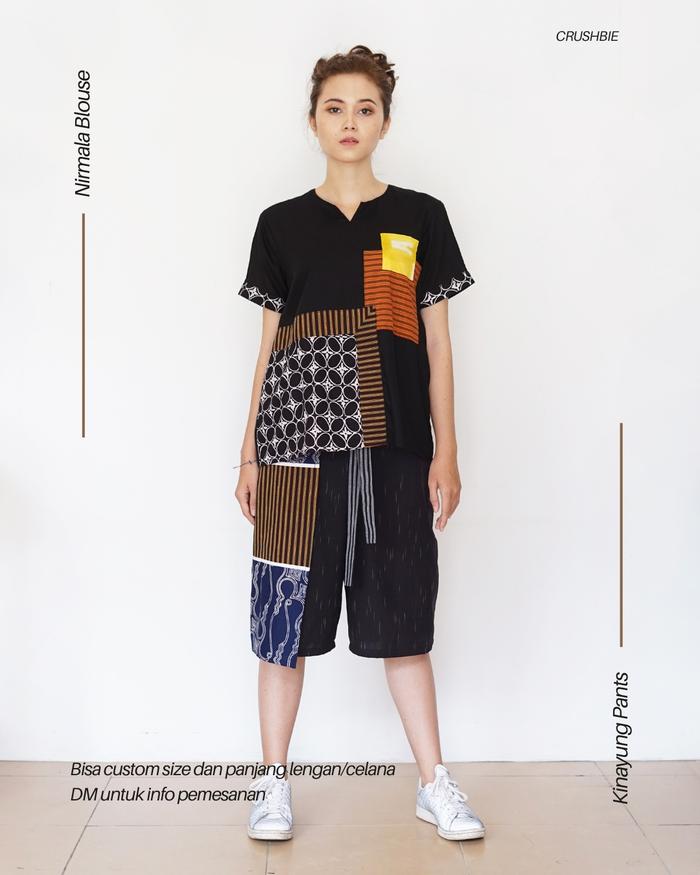 Gambar Nirmala Blouse - Hitam, S dari Crushbie Batik undefined Tokopedia
