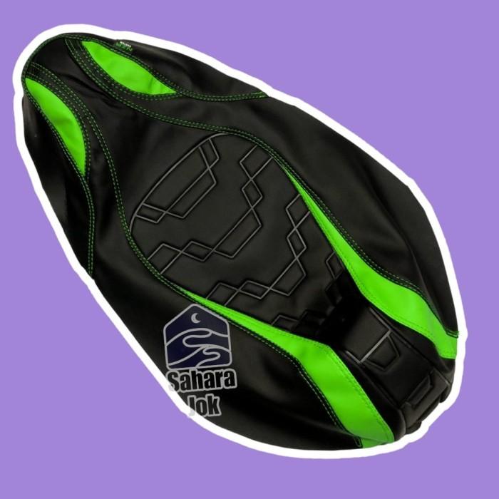 Gambar [ARK] cover jok model diamond tanpa setapales langsung pakai - Hijau, aerox new dari Sahara jok undefined Tokopedia