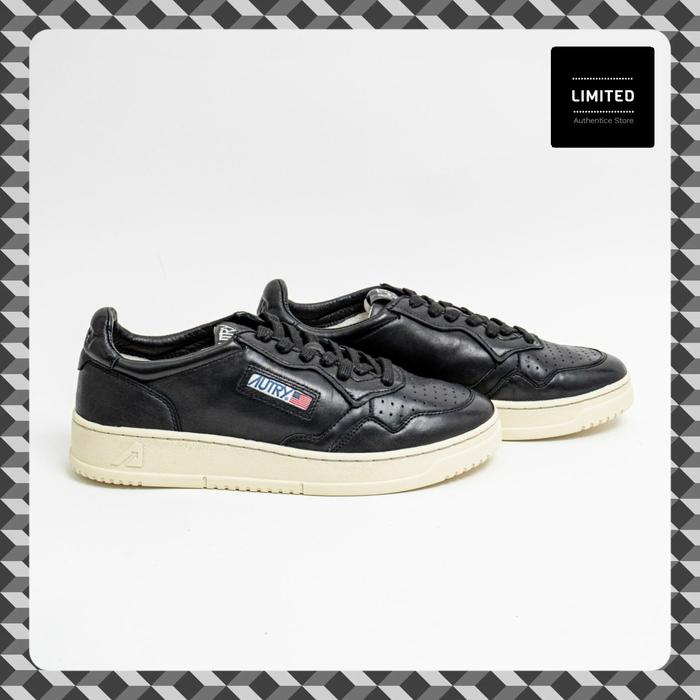 Gambar Autry Medalist Low-Top Sneakers Goatskin in Black Men - 41 dari Limited_Authentice_Store undefined Tokopedia