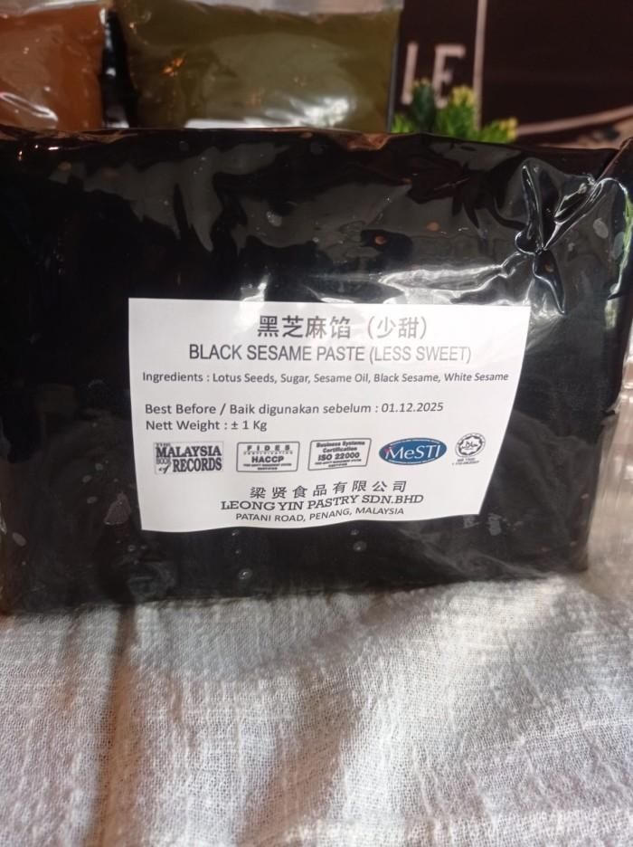 Gambar Moon Cake Filling Leong Yin Less Sweet 1 kg Isian kue bulan MoonCake - black sesame dari Kochindo undefined Tokopedia