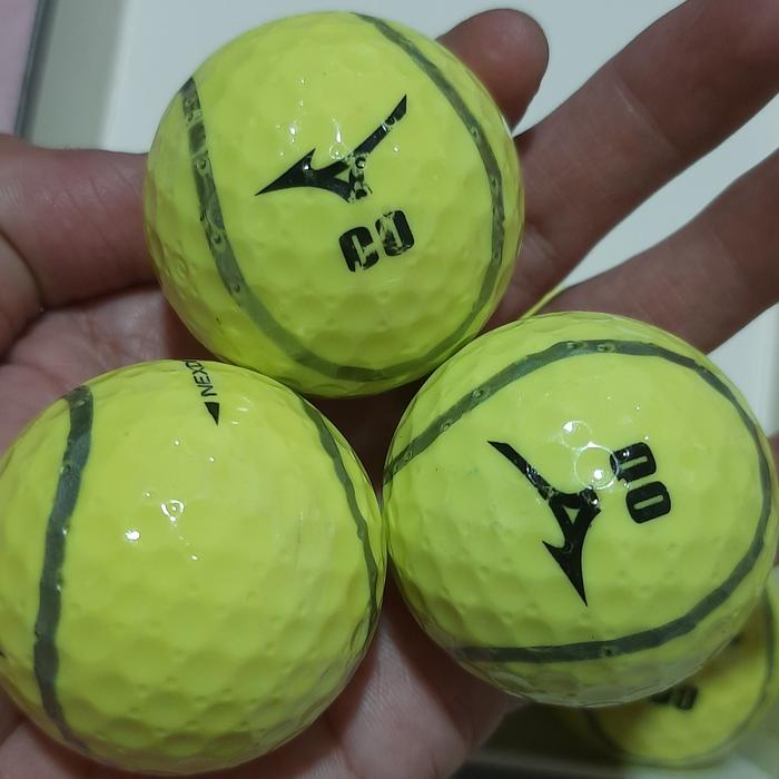 Gambar BOLA GOLF MIZUNO MOTIF TENIS - GRADE B dari RAMA GOLF SHOP undefined Tokopedia