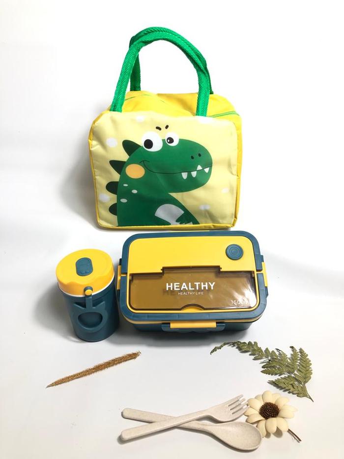 Gambar Lunch Box Sekat 3 Plastik Kotak Makan 1500 ML Set Free Tas Animal - DarkBlue+Dino dari Oddstore168 undefined Tokopedia