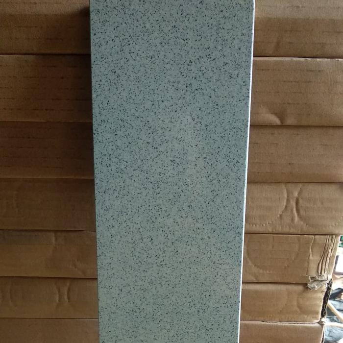 Gambar plint granit 10x60 warna abu motif bintik dari Rai Jaya Granit undefined Tokopedia