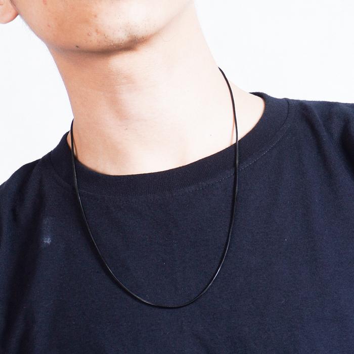 Gambar Aksesoris Kalung Titanium Pria Wanita Custom Nama Liontin  Silver Original Kalung  Couple Prodigo Badas - Hitam, Kalung Saja dari Prodigo Official undefined Tokopedia