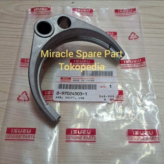Gambar Garpu Operan Transmisi / Garpu Operan Gigi 1/2 Isuzu All Panther dari MIRACLE SPARE PART undefined Tokopedia