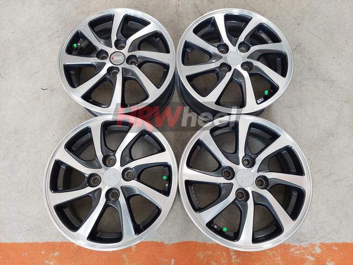 Gambar Velg Second Copotan Oem Daihatsu Ayla Ring 14 Lebar 5 inc Baut 4 x 100 dari Hrwheel undefined Tokopedia