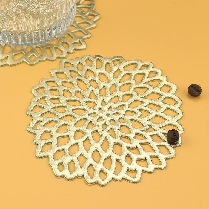 Gambar Tatakan Gelas / Coaster Kecil Mewah - R dari Home Decor Zega undefined Tokopedia