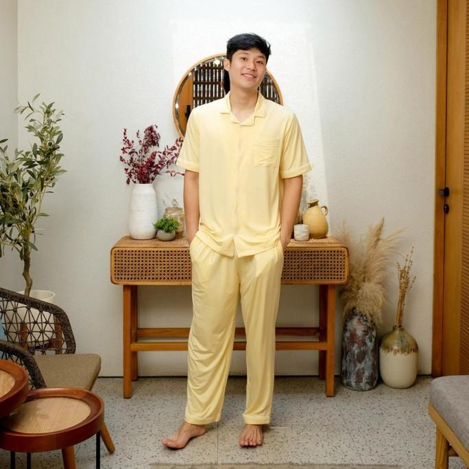 Gambar CIELYN - JIO MEN | TENCEL MICROMODAL | PIYAMA LAKI - LAKI DEWASA SET - BUTTER, S dari Sleep Wear Koleksiku undefined Tokopedia