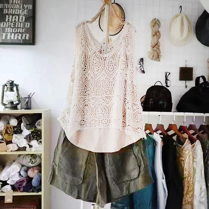Gambar VEST CROP TOP RAJUT CROCHET LACE IVORY ABU COKLAT KUTUNG OVERSIZE - Ivory dari Paisley & Sage undefined Tokopedia