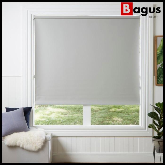 Gambar Gorden Jendela otomatis Roller blind spring system tirai gulung modern dari Bagus Decor undefined Tokopedia