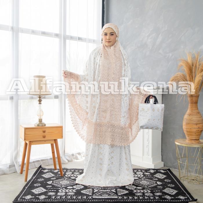 Gambar Mukena sutra milo premium renda mewah | mukena dewasa - RENDA FULL KD dari Alfarizqi mukena undefined Tokopedia