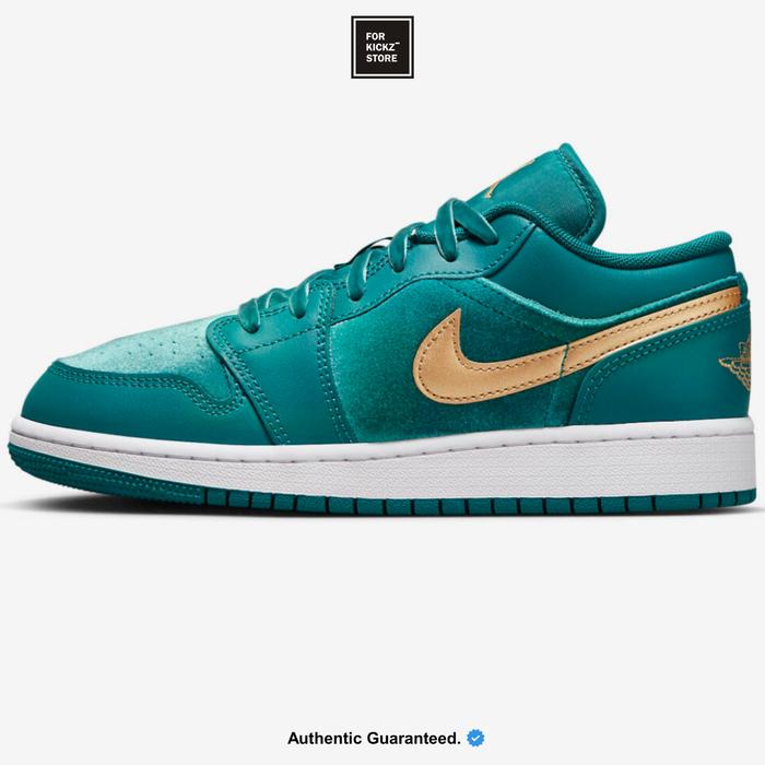 Jual NIKE AIR JORDAN LOW VELVET GEODE TEAL GS 40 Kota