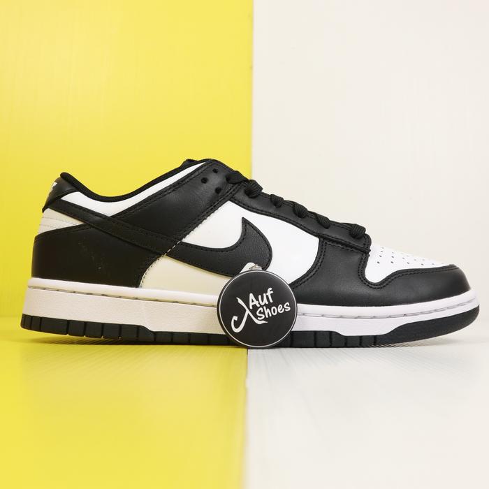 Gambar Nike SB Dunk Low Retro White Black (2021) - 41 dari AUF SHOES undefined Tokopedia