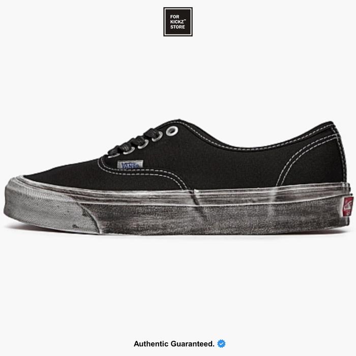 Jual VANS VAULT OG AUTHENTIC LX STRESSED BLACK WHITE - 41 - Kota