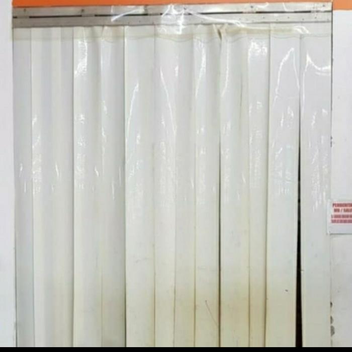 Gambar PVC Strip Curtain White 130 x 230( Tirai Plastik Putih custom ) dari ANEKA PVC CURTAIN undefined Tokopedia