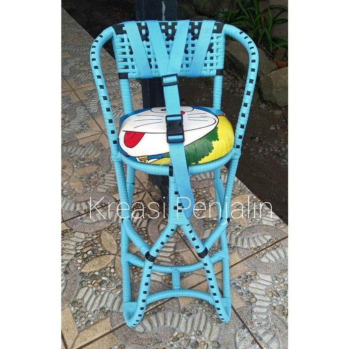 Gambar Kursi Boncengan Anak Motor Matic Full Anyam Free Sabuk / Dudukan Anak - Biru Muda, DORAEMON dari nindy41store undefined Tokopedia