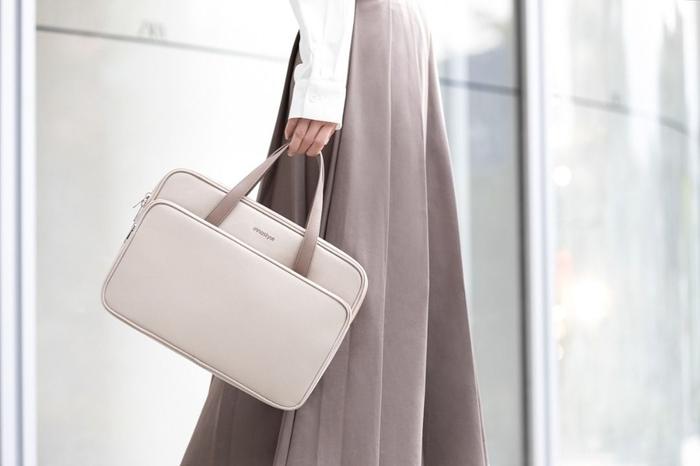 Gambar tas handbag 14Inc OmniProtect Carrying Pro Innostyle Tas Laptop Sleeve - Khaki dari DIGITAL STORAGE SHOP undefined Tokopedia