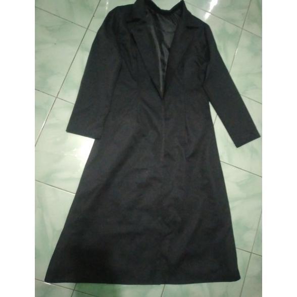 Gambar ORIGINAL JAS PANJANG COAT MAKIMA COSPLAY - Hitam, S dari shops eli undefined Tokopedia