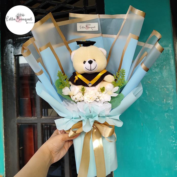 Gambar Letta - buket bunga boneka wisuda lengkap | bouquet graduation |bucket - Biru, dituliskan dari LettaBouquet undefined Tokopedia