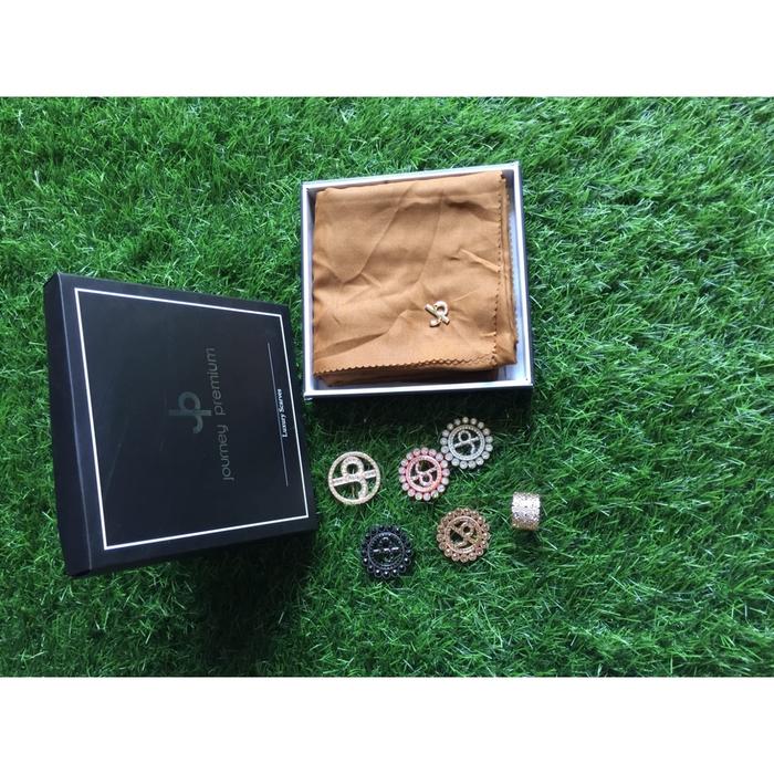 Gambar HIJAB JOURNEY POLOS LASER CUT - brown dari canayaputri1 undefined Tokopedia