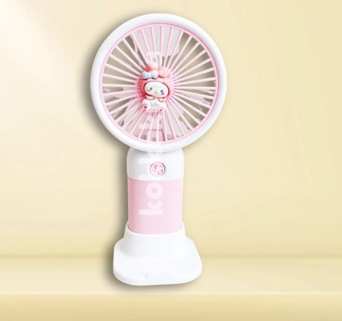 Gambar ( KKM ) SANRIO Kipas Portable USB Fan Mini Karakter Buah Lucu - HELLOKITTY FAN dari Kokkakuma Souvenir undefined 3 Tokopedia