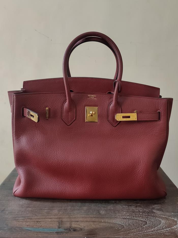Gambar tas wanita branded merah maroon dari Bakulan Kopi2077 undefined Tokopedia