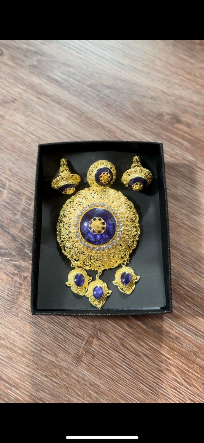 Gambar Set Bros Donat Jumbo T2 Andina Alpaka Kebaya Bali Perhiasan Penari - Bulat 1 dari Shandra Bali undefined Tokopedia