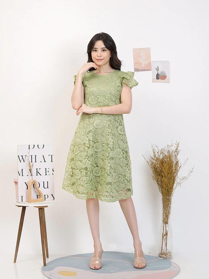 Gambar DRESS NATAL DEWASA & ANAK REMAJA YERI SIZE L (12-17THN) - XL DRESS CNY - RED, L dari Man n Kids Collection undefined 3 Tokopedia