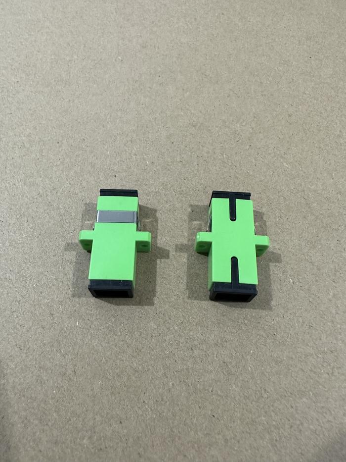 Gambar adapter SC simplex / barrel SC fiber optic / adaptor SC - Hijau dari UTAMA NETWORK undefined Tokopedia
