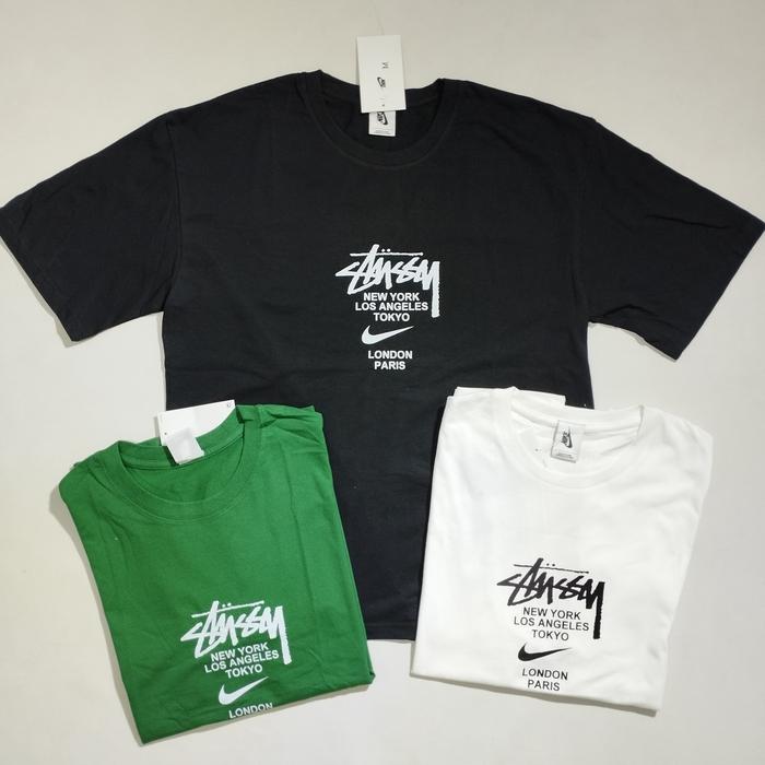 Gambar Kaos Stussy World Tour X Nike T-Shirt - Green (A), M dari CopCopCop undefined Tokopedia