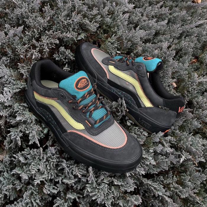 Gambar Vans Skate Wayvee Outdoor Unxplored - 42.5 dari FlasHype undefined Tokopedia