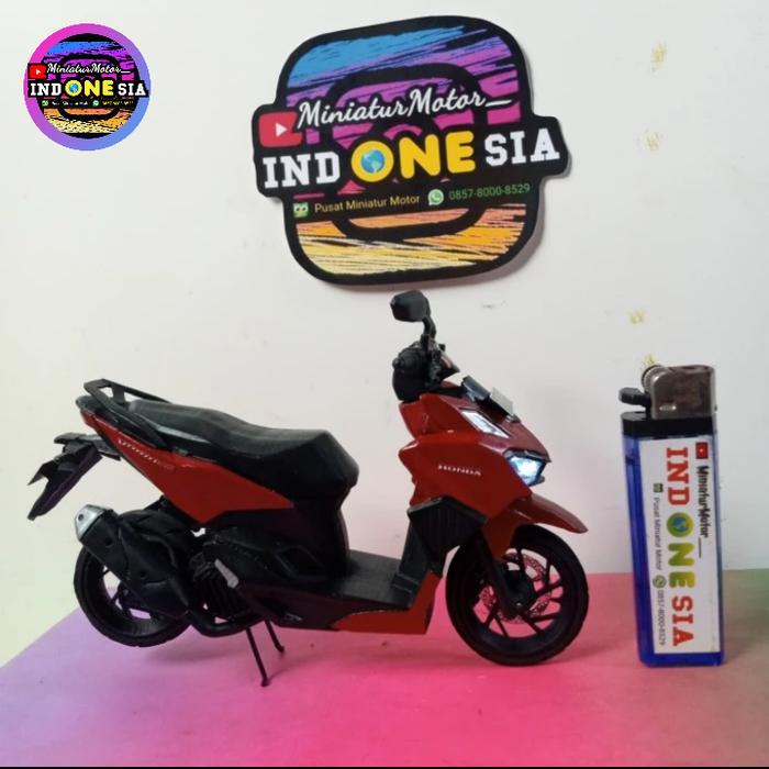 Gambar Diecast Miniatur motor HONDA Vario 160 Handmade 1:12 - NON acrylic dari Miniatur Motor Indonesia undefined Tokopedia