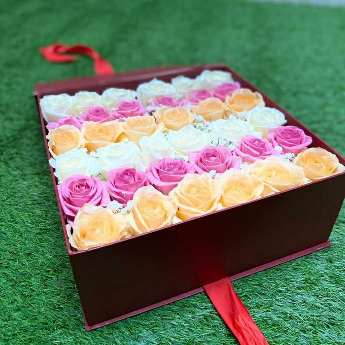 Gambar Premium Rose Box dari Rose by Agronas undefined Tokopedia