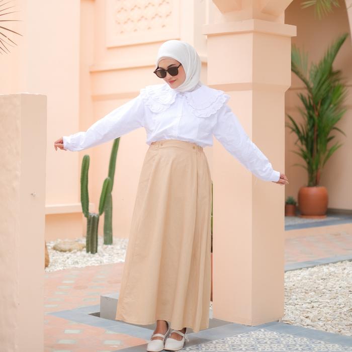 Gambar Rok Wanita Muslim Muslimah Remaja Kekinian Terbaru Simple Panjang Hits - cream dari Denusa Fashion undefined Tokopedia