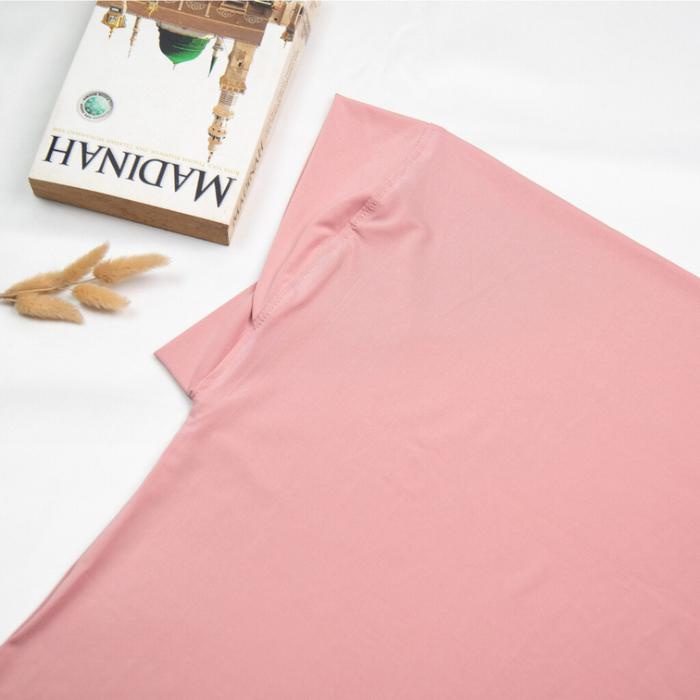 Gambar Jilbab khimar syari Bergo Malaysia jumbo bahan jersey - Dusty dari Naaurahijab undefined Tokopedia