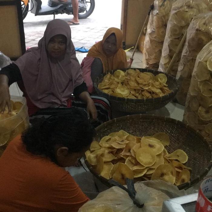 Gambar keripik sukun 500gr dari jajana_viral undefined Tokopedia