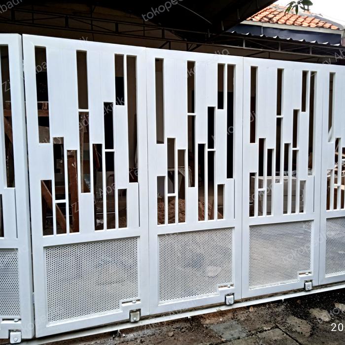 Gambar Pagar Sliding Belok Minimalis Pintu Sliding Belok Pintu Lipat Menikung dari Zikry Abadi Teknik undefined Tokopedia